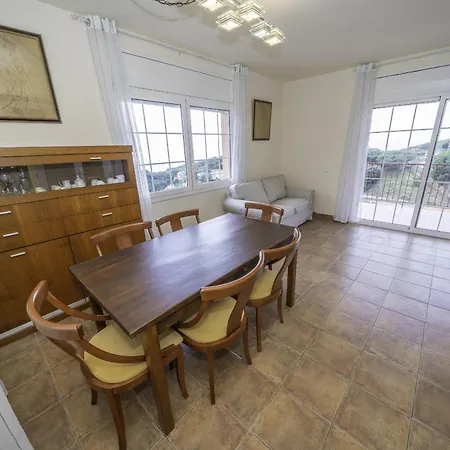 Homeholidaysrentals Chamorro - Costa Barcelona Apartment Sant Cebria de Vallalta